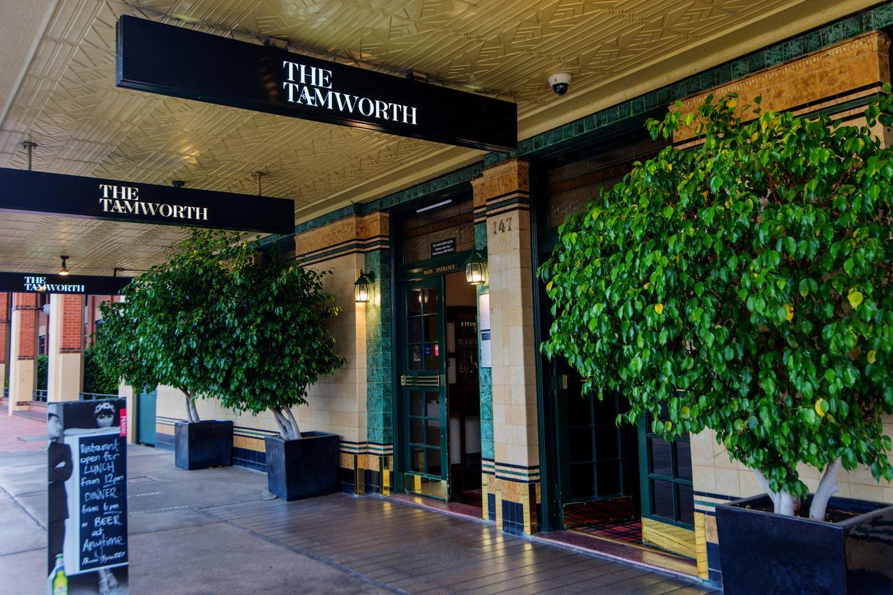 The Tamworth Hotel Exterior foto